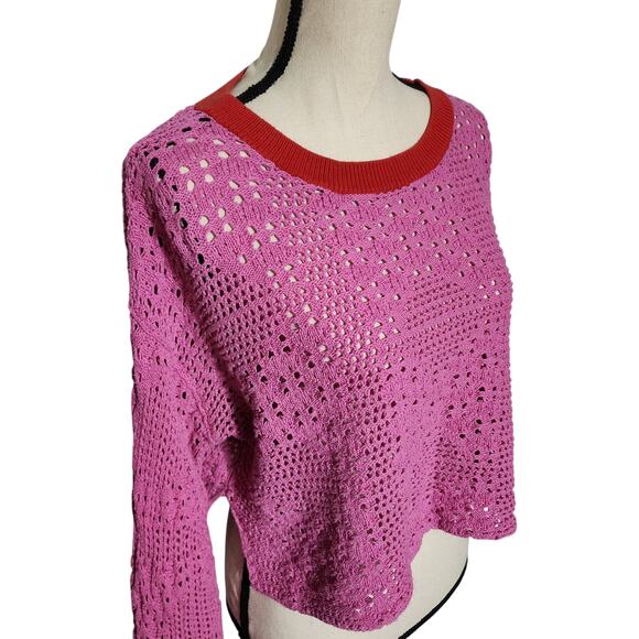 Free People Pink Chunky Knit Crochet Cropped Sweater SIze Sm Loose Fit Cotton - Picture 1 of 8